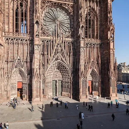 Amazing Facing The Cathedral * Strasbourg